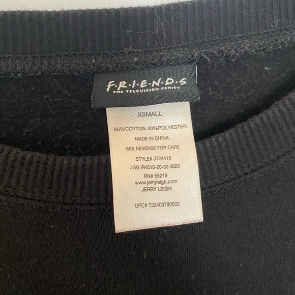 FRIENDS Sweatshirt - Picture 2 of 3